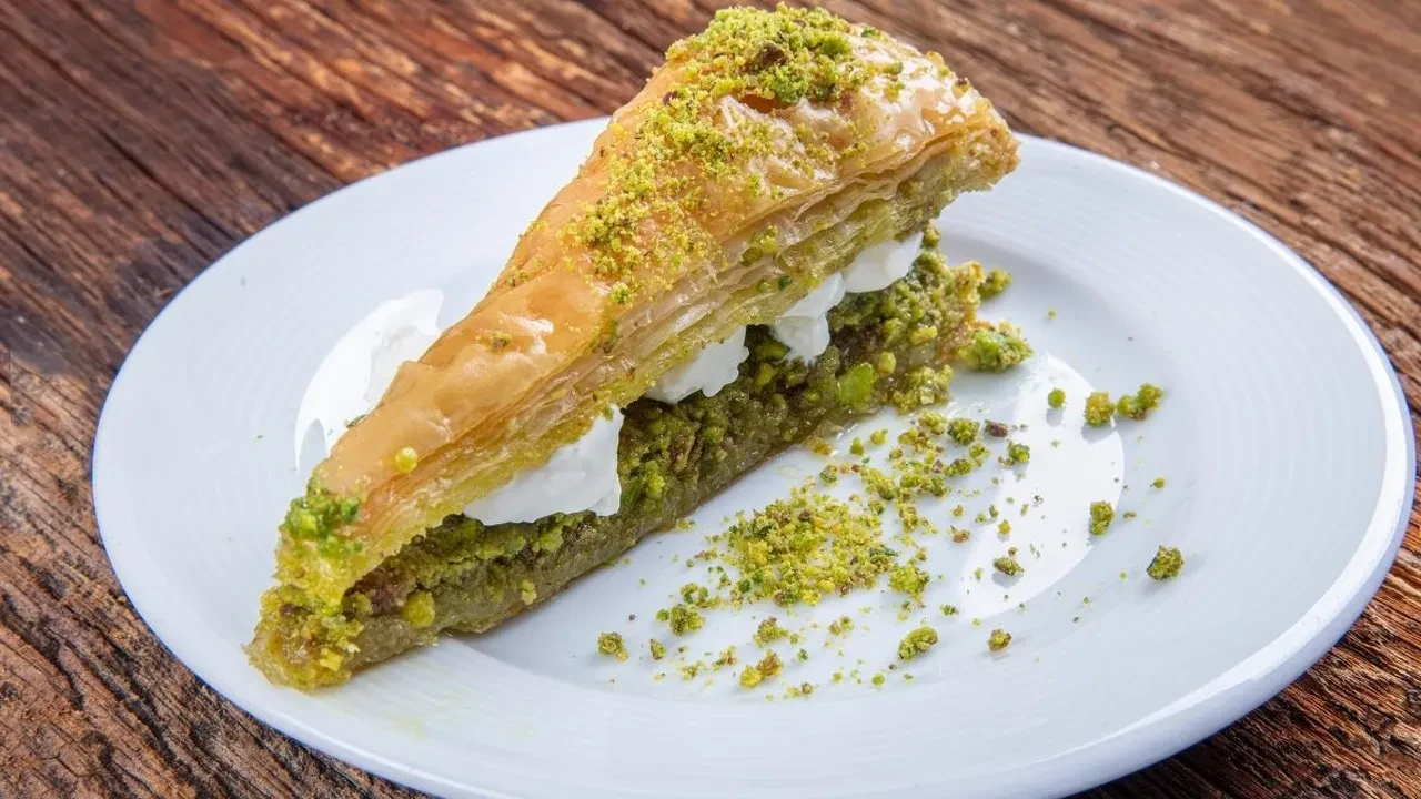 Oruçluyken tatlı isteğiniz artıyorsa dikkat! İftar ve sahur arasında bunları mutlaka yapın