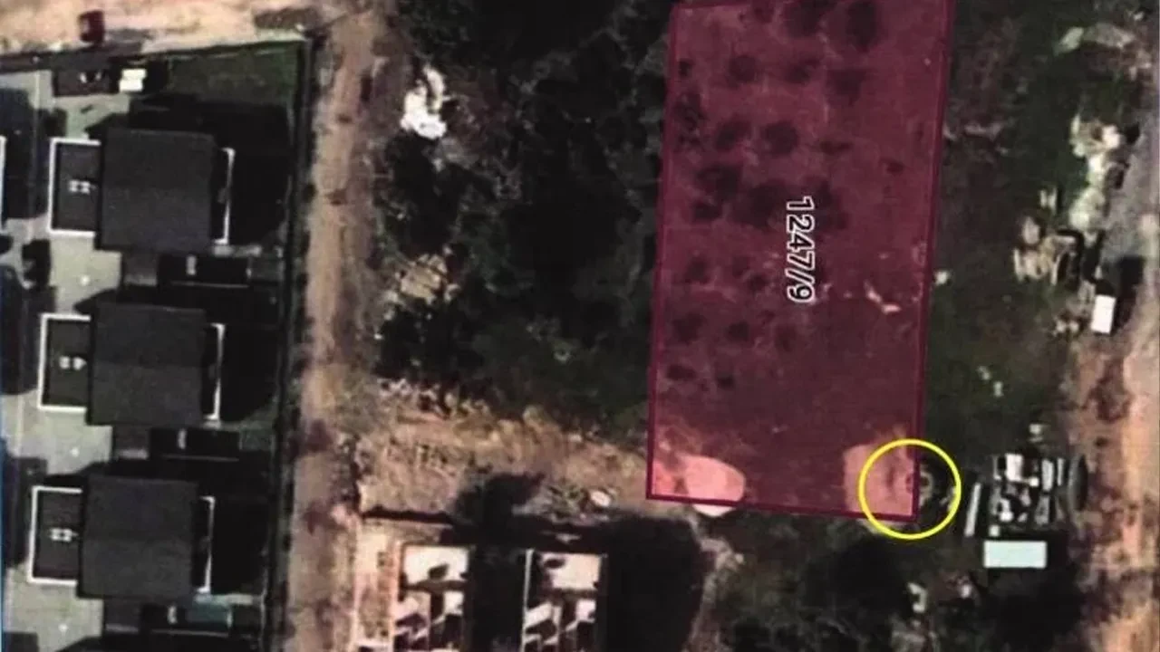 Roma dönemine ait tarihi eser kepçe ile yok edildi! Tepki çeken yıkıma suç duyurusu