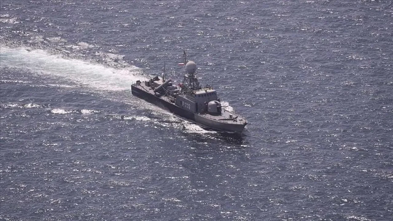 Sri Lanka açıklarındaki İran gemisine denizaltı saldırısı: Yüzlerce kişi kayıp