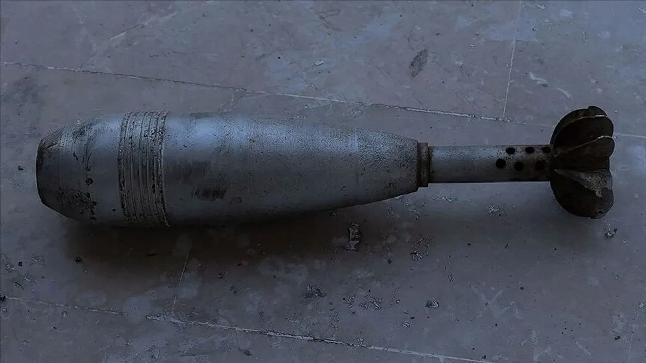 Suriye’de savaş kalıntısı dehşeti: Hama kırsalında patlayan mühimmat 8 çocuğu yaraladı!