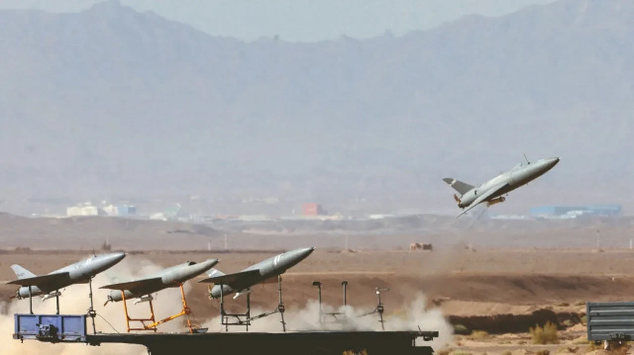 Suudi Arabistan'dan savaş açıklaması: 9 İHA düşürdük