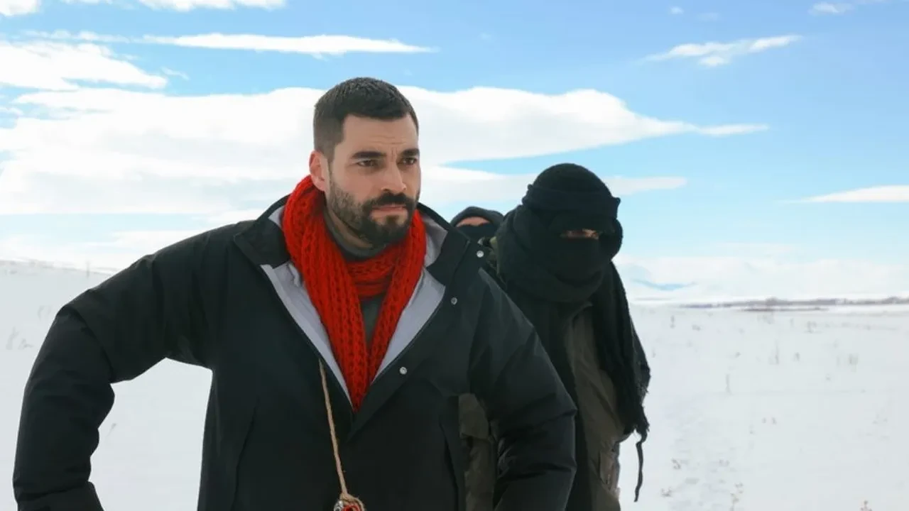 Veliaht dizisinin başrolü Akın Akınözü "8 yıldır ağzıma sürmedim” dedi! Kars lezzeti onu da bozdu