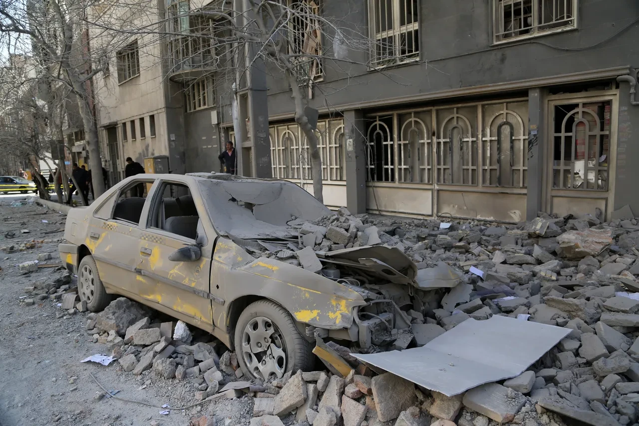 İran'da saldırılardan sonra 