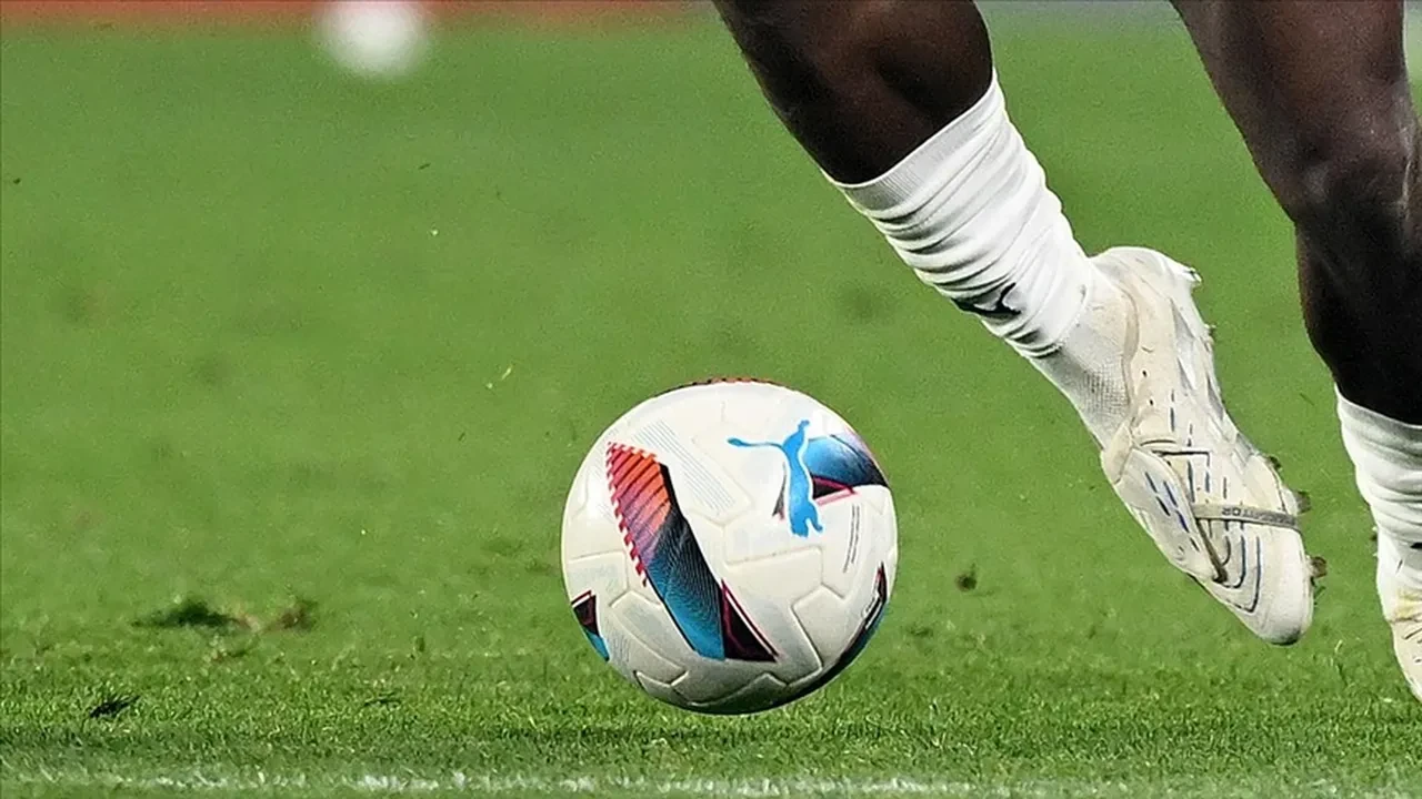 Antalyaspor Samsunspor hangi kanalda? ZTK maçı canlı yayın ile ekranlara gelecek