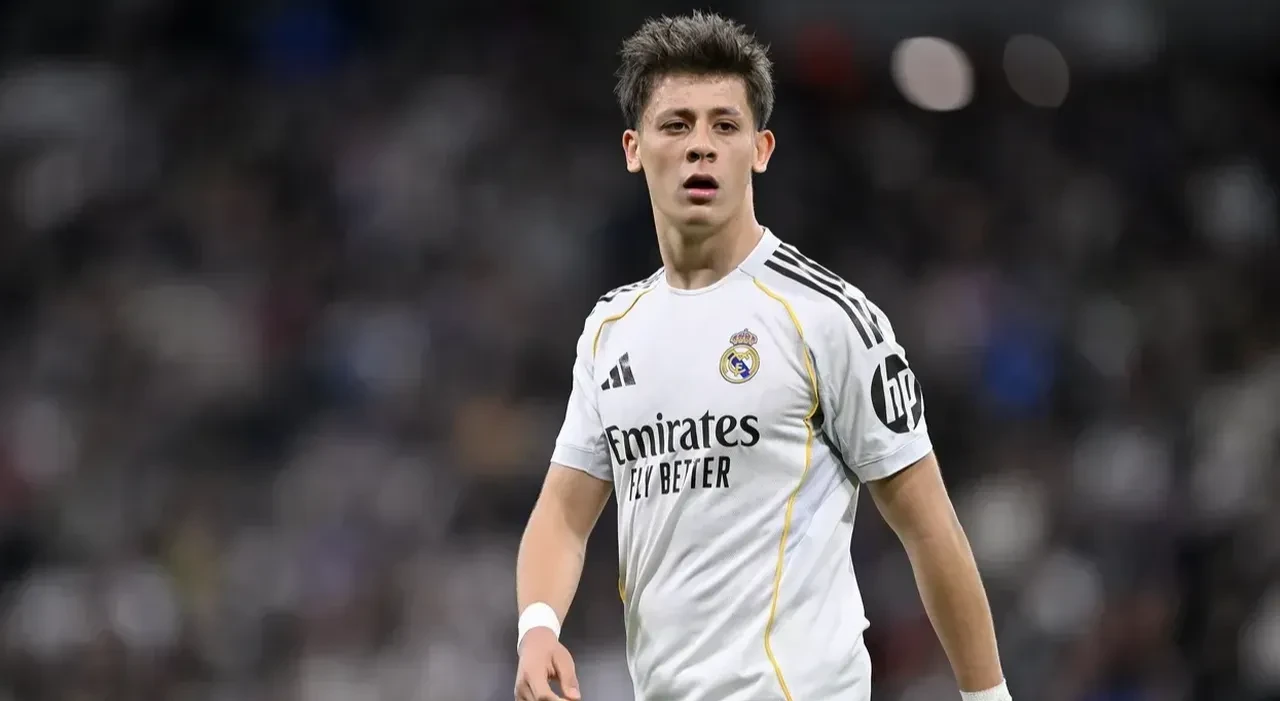 Arda Güler yerden yere vuruldu! Takım arkadaşları cephe aldı: "Bencilin teki"