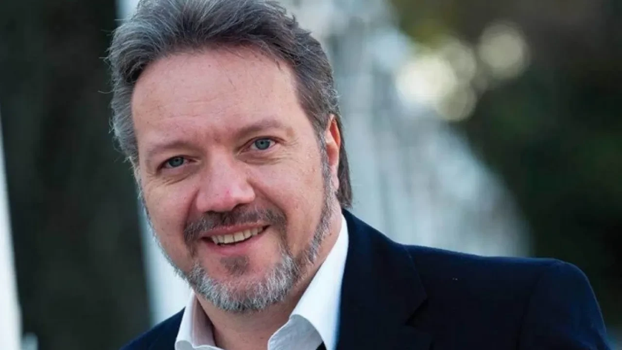 Arka Sokaklar dizine Murat Serezli mi geliyor? Murat Serezli hangi karakterle ekranlara geri dönüyor?