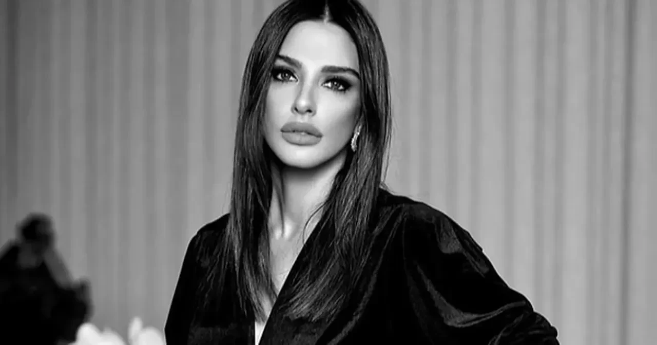 Aslıhan Doğan Turan, milyonluk zırhlı aracı ve kolundaki  ev fiyatına çantasıyla ortalığı salladı!