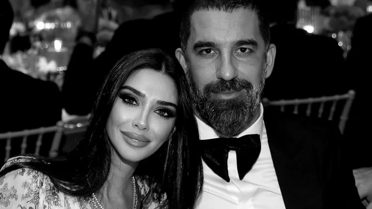 Aslıhan Doğan Turan, milyonluk zırhlı aracı ve kolundaki  ev fiyatına çantasıyla ortalığı salladı!