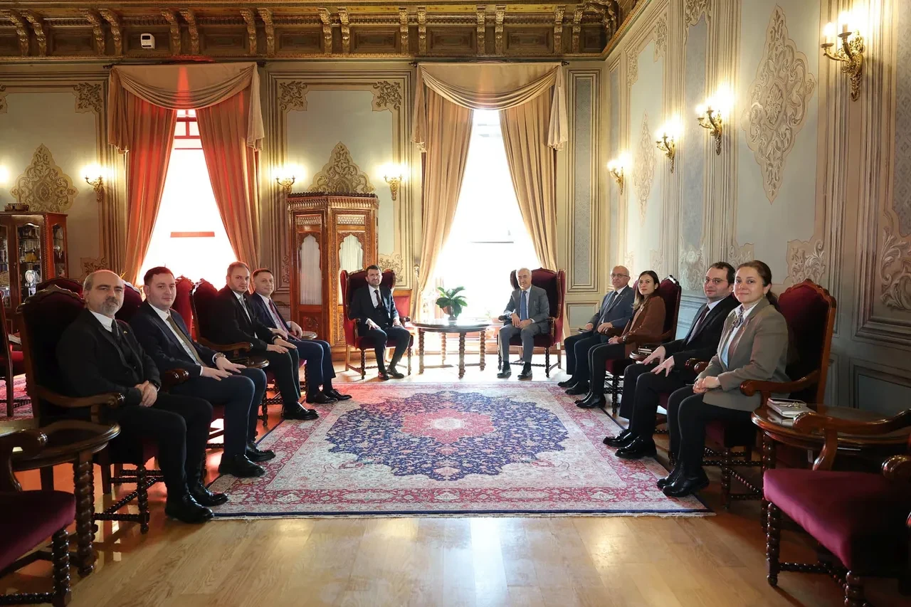 Basın İlan Kurumu ile İstanbul Üniversitesi arasında iş birliği protokolü