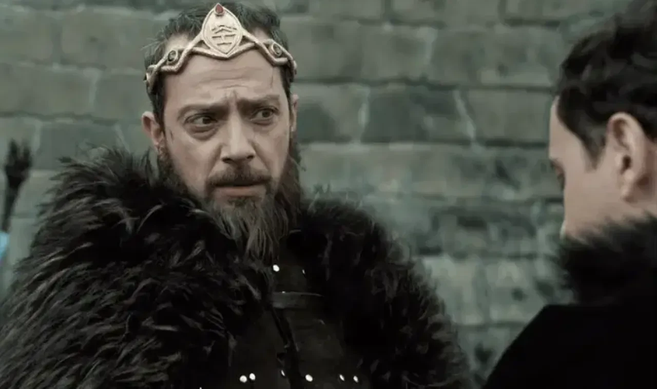 Çağdaş Onur Öztürk'ün yeni adresi şaşırttı! Diriliş Ertuğrul'un Vasilyus'u Çağdaş Onur Öztürk, Daha 17 dizisinde!