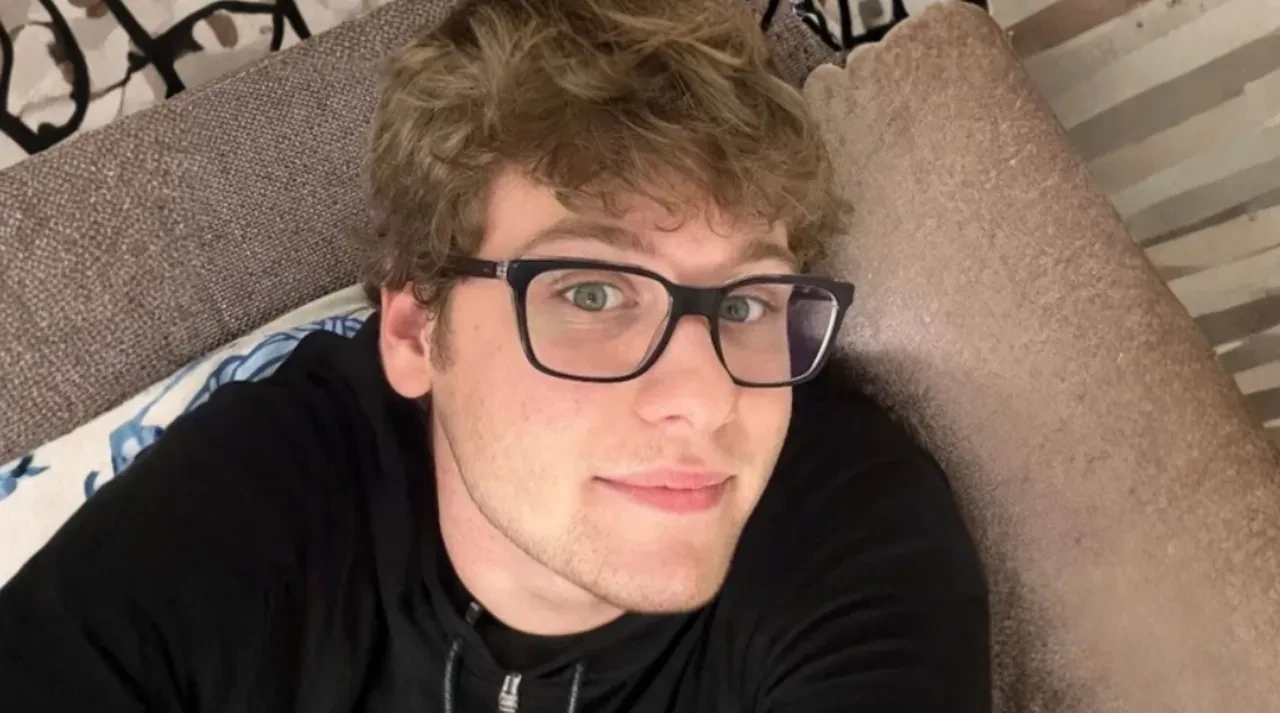 Emre Uzunboy kimdir, kaç yaşında? Emre Uzunboy'un yer aldığı projeler neler?