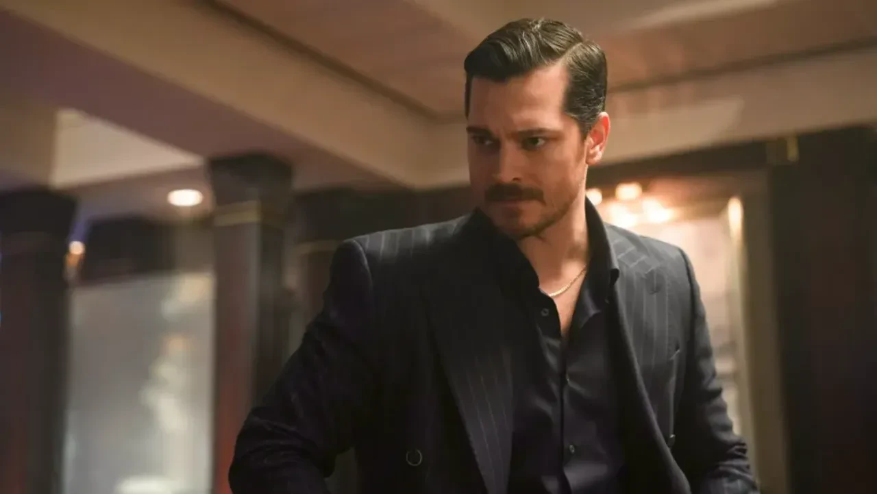 Eşref Rüya dizisi 35. bölümde ne oldu? Nisan ile Eşref'in büyük aşkı bitiyor mu?