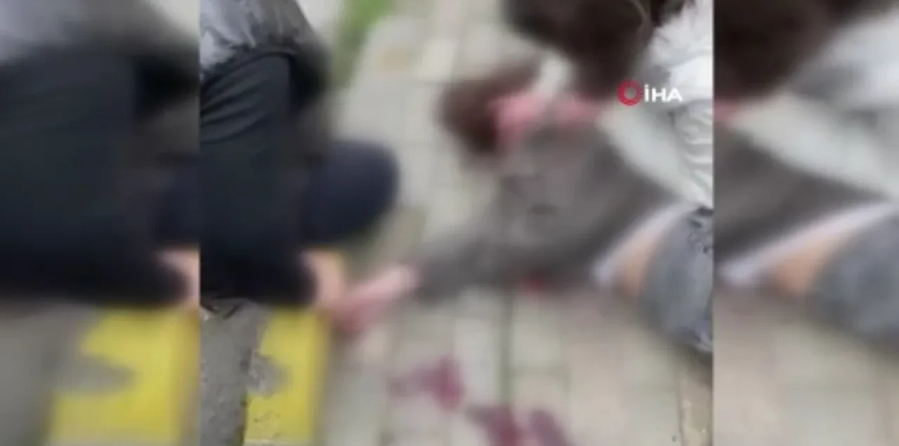 Fatih'te vahşet! Boşanma aşamasındaki karısını sokak ortasında katletti