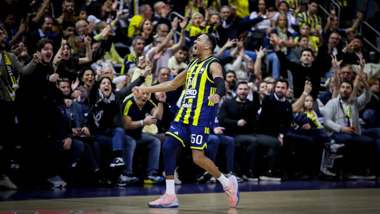 Fenerbahçe Beko'dan Avrupa'da gövde gösterisi: EuroLeague'de 22. galibiyet!