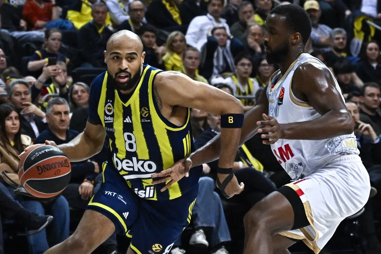 Fenerbahçe Beko'dan Avrupa'da gövde gösterisi: EuroLeague'de 22. galibiyet!