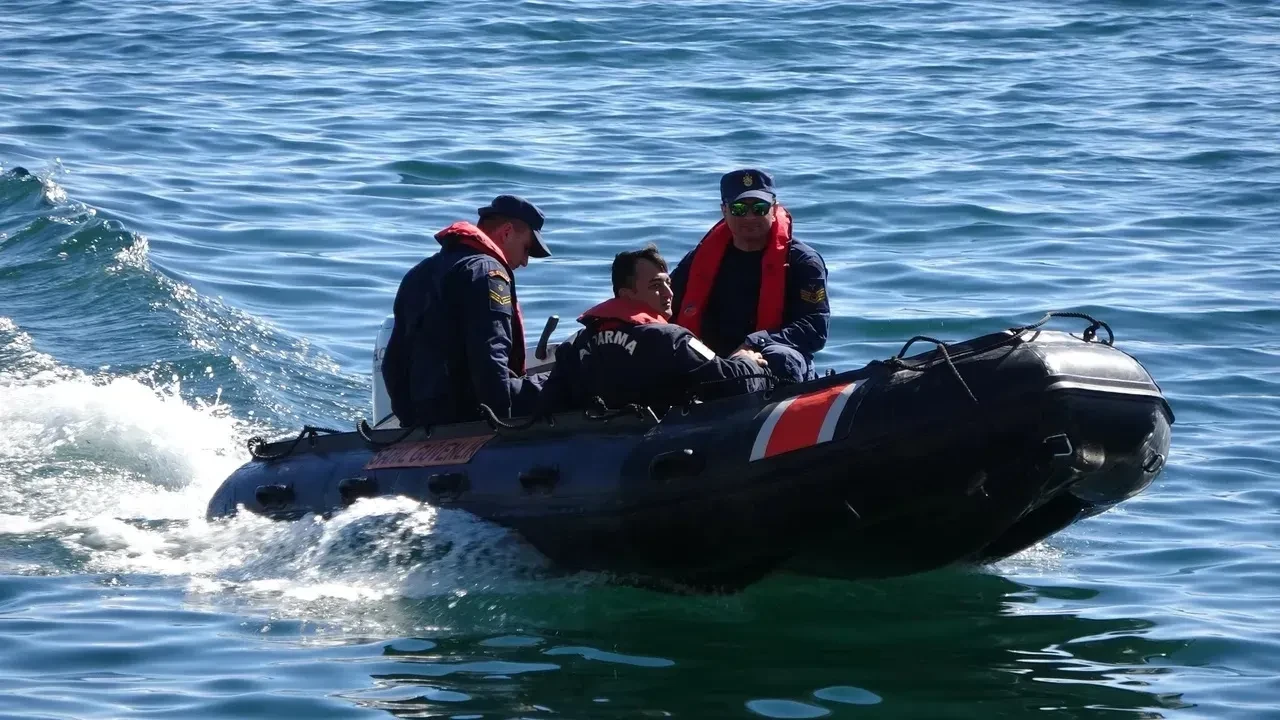 İran'ın Türkiye'ye düşen füzesinin rotası belli oldu: ABD'nin Gerald Ford uçak gemisi hedeflenmiş