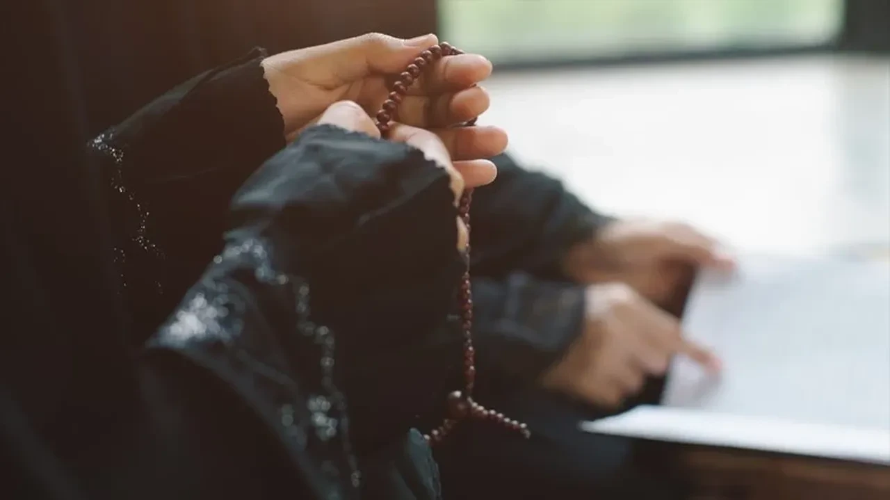 Kadir Gecesi ne zaman hangi gün idrak edilecek? Kadir gecesi okunacak dualar ve ibadetler