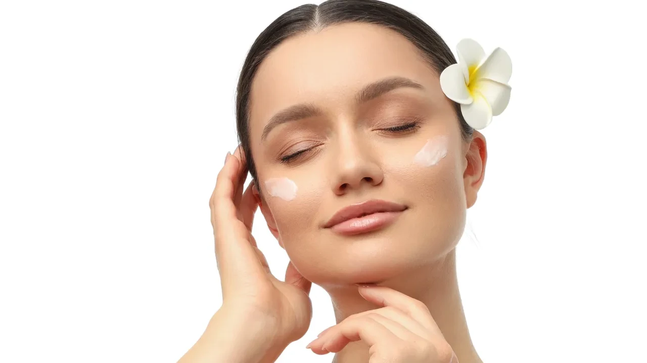 Oruç tutarken cilt bakımı nasıl yapılmalı? Uzman isim tek tek açıkladı