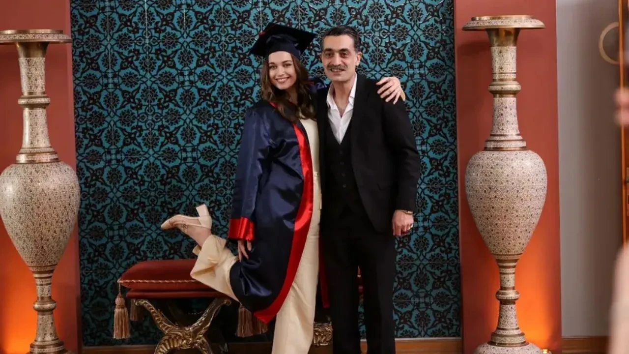 Yalı Çapkını dünyaya açılıyor! Mert Ramazan Demir ve Afra Saraçoğlu’nun dizisi Latin Amerika yolunda! 