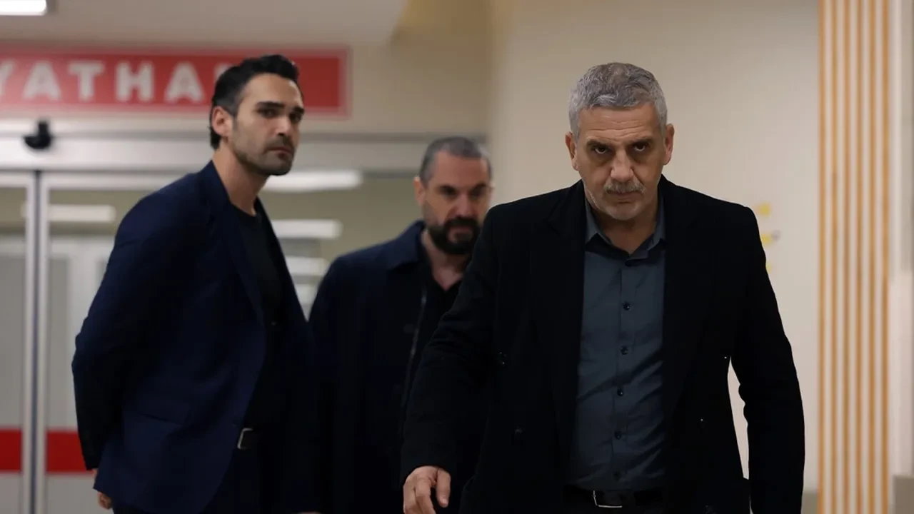 Yeraltı dizisinde EDHO izleri hayranları mest etti! Raci Şaşmaz'dan geçmiş şovu