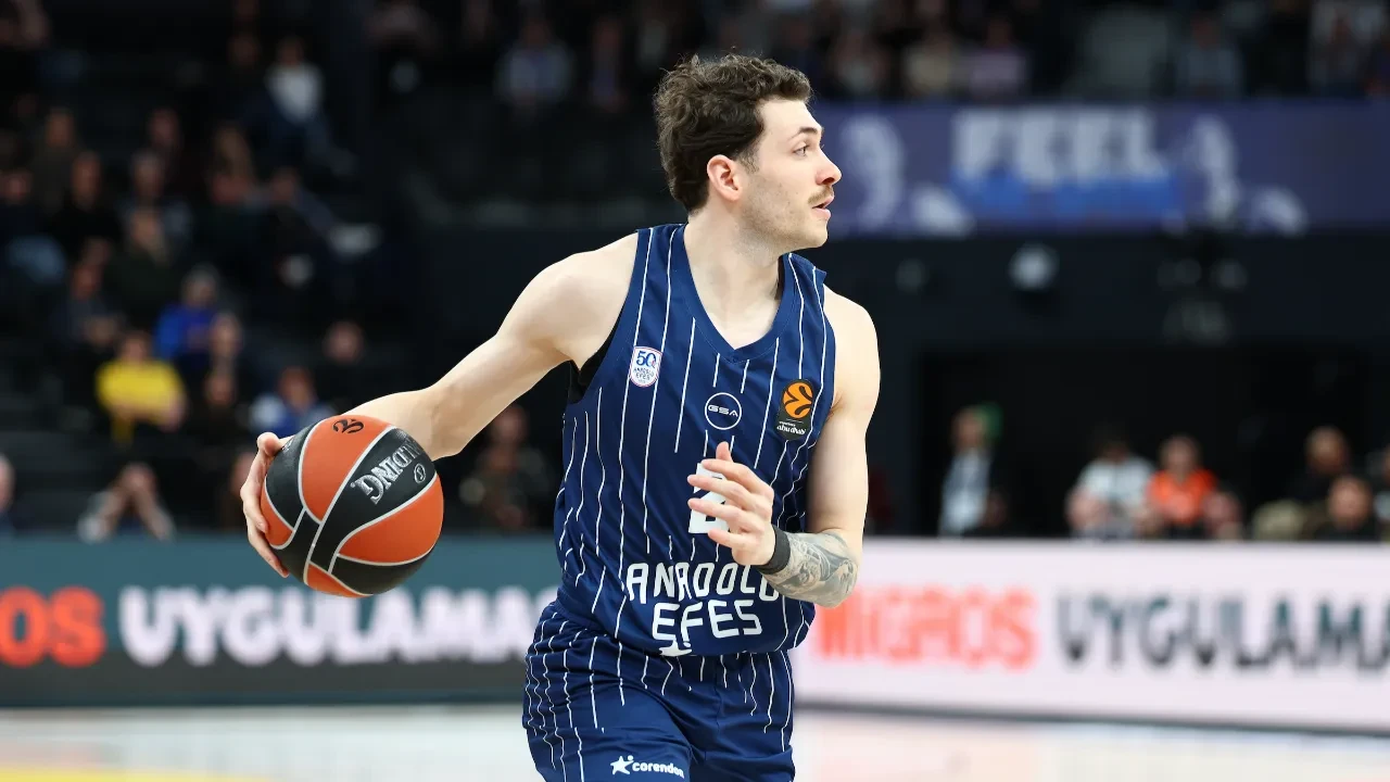 Anadolu Efes'in EuroLeague kabusu: Avrupa'da 21. mağlubiyet!