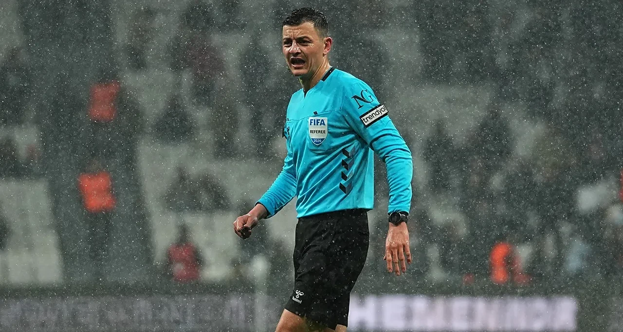 Beşiktaş Galatasaray muhtemel 11! BJK GS derbi maç kadrosu muhtemel 11 belli oldu