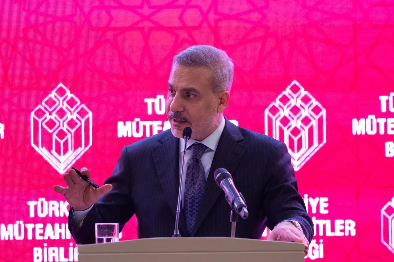 Dışişleri Bakanı Hakan Fidan, 3 mevkidaşıyla görüştü