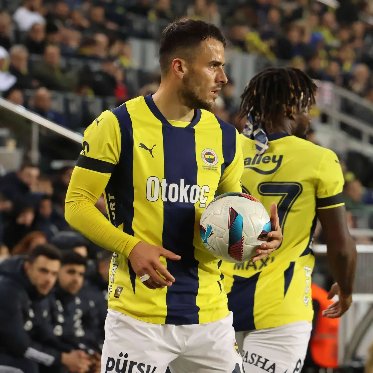 Fenerbahçe eski yıldızını transfer etmek istiyor: İtalya basını duyurdu!