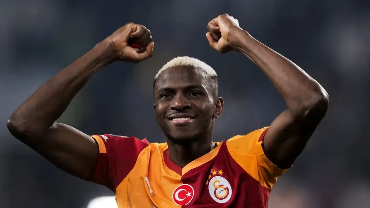 Galatasaraylı Victor Osimhen'e bir talip daha: Bayern Münih'ten sonra onlar da yakın takibe başladı!