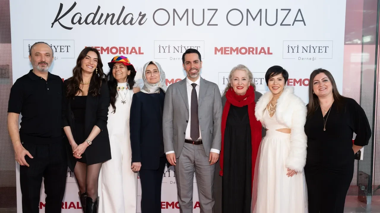 Sanat dünyası “kadınlar omuz omuza” projesinde buluştu