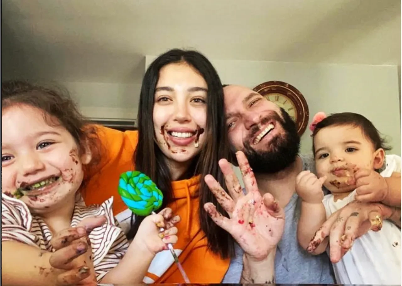 Berkay Şahin müjdeyi verdi! 3'üncü kez baba oluyor