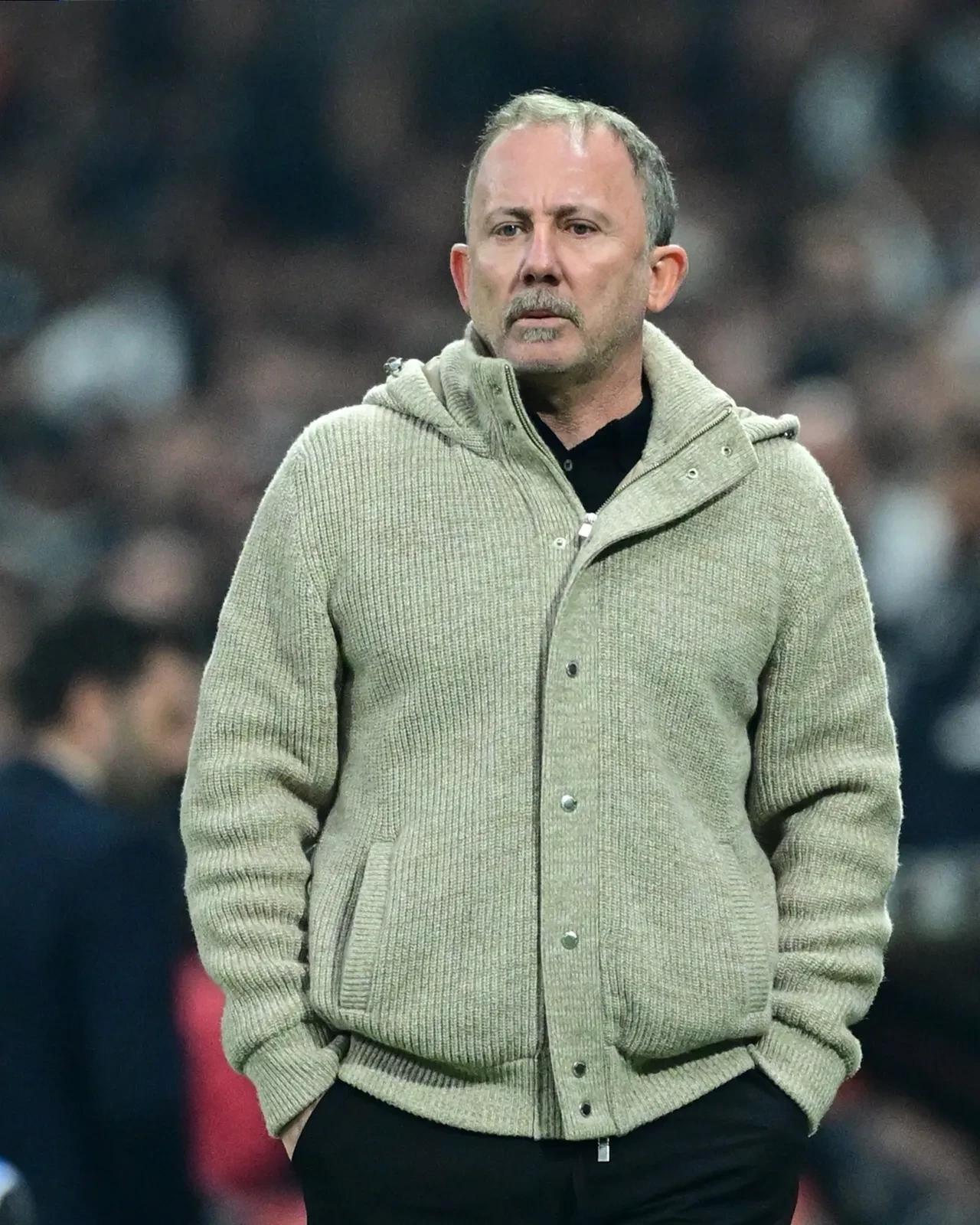 Beşiktaş-Galatasaray derbisi için Rıdvan Dilmen'den çarpıcı tespit: "Beşiktaş kimi aradı?"