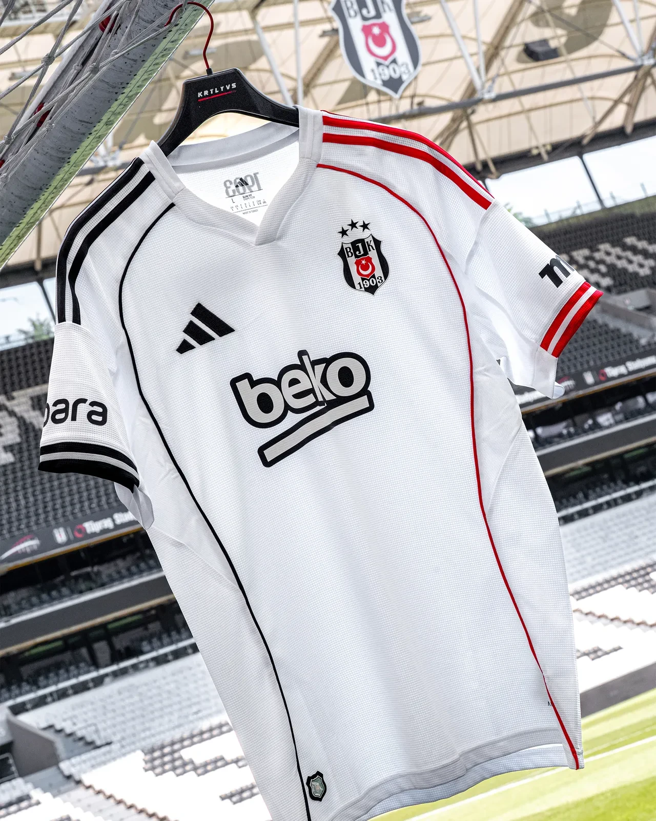 Galatasaray Beşiktaş deplasmanında kazandı: Dolmabahçe'deki derbi heyecanı sona erdi!