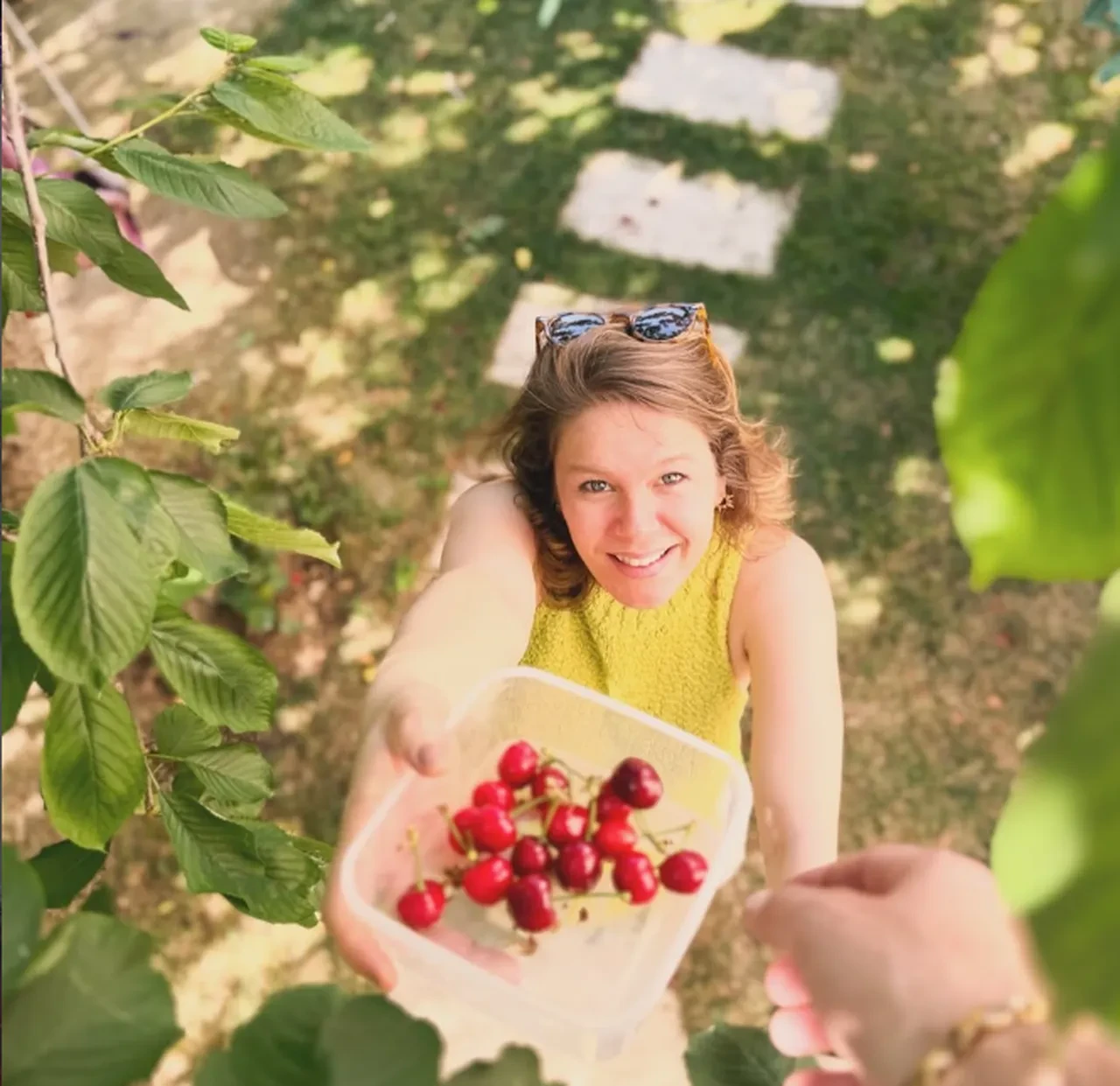 Burcu Biricik İnsanlar dizisinin başrolü oldu 