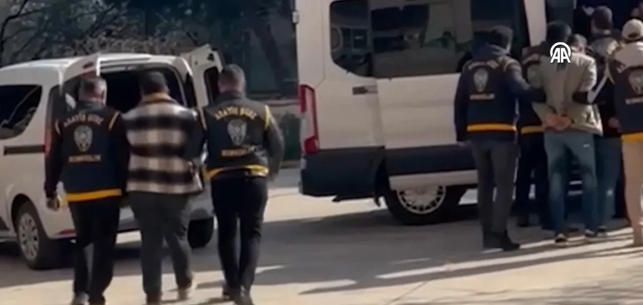 Fabrikada film sahneleri aratmayan 30 milyonluk soygun! Dev vurgun çete işi çıktı: Çok sayıda gözaltı var