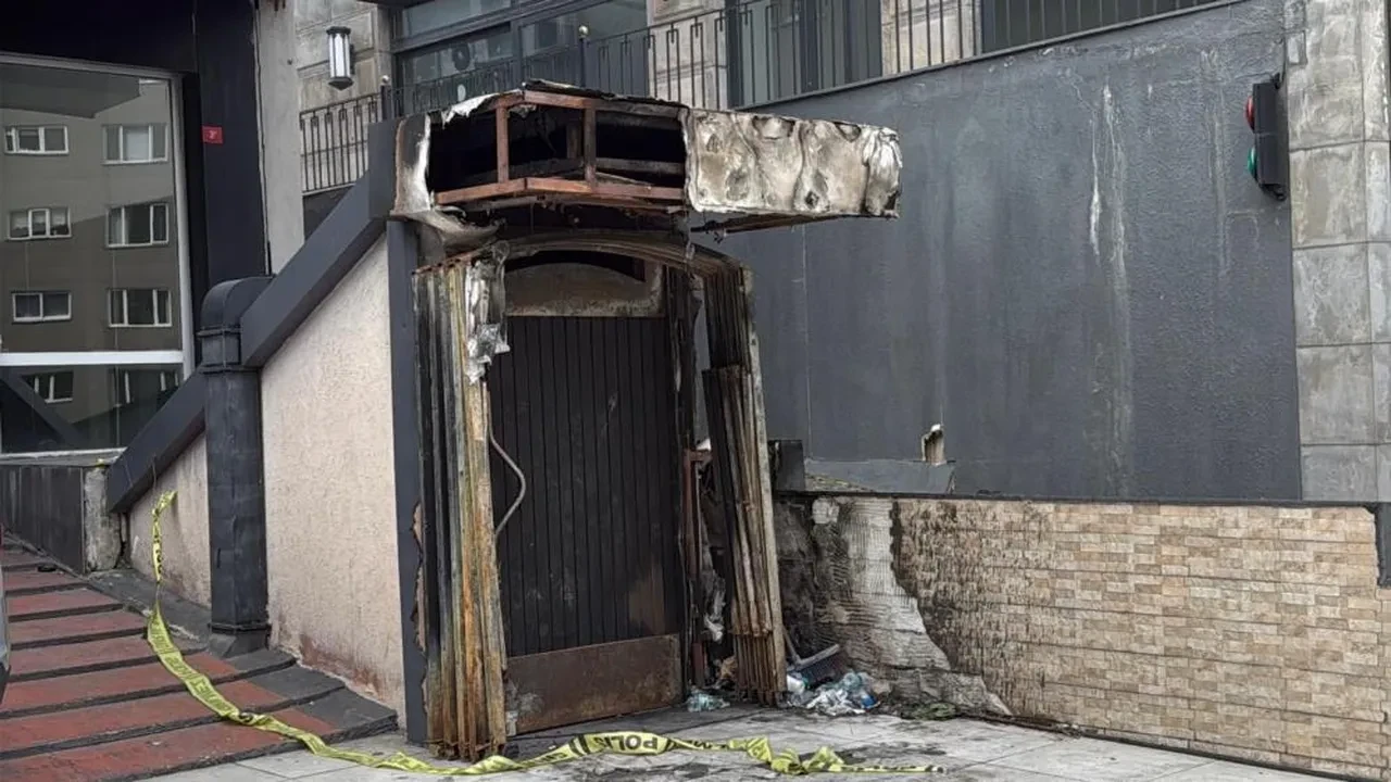 Gece kulübü kundaklandı, sahibi öldürüldü! Şüpheliler o anları kayda da aldı