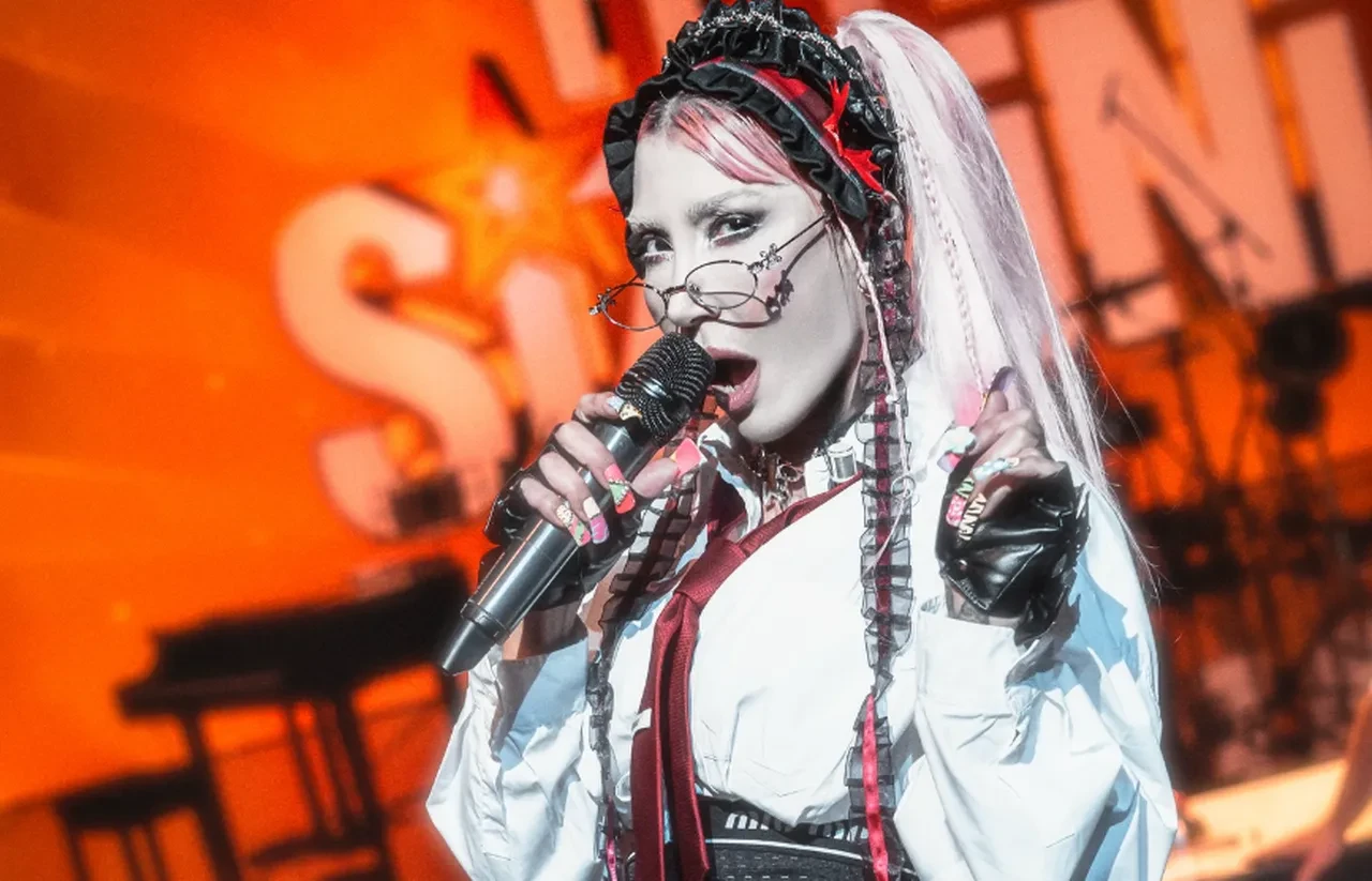 Hande Yener'e ‘Cumhurbaşkanına hakaret' ve ‘Anayasal düzeni hedef alma' soruşturması