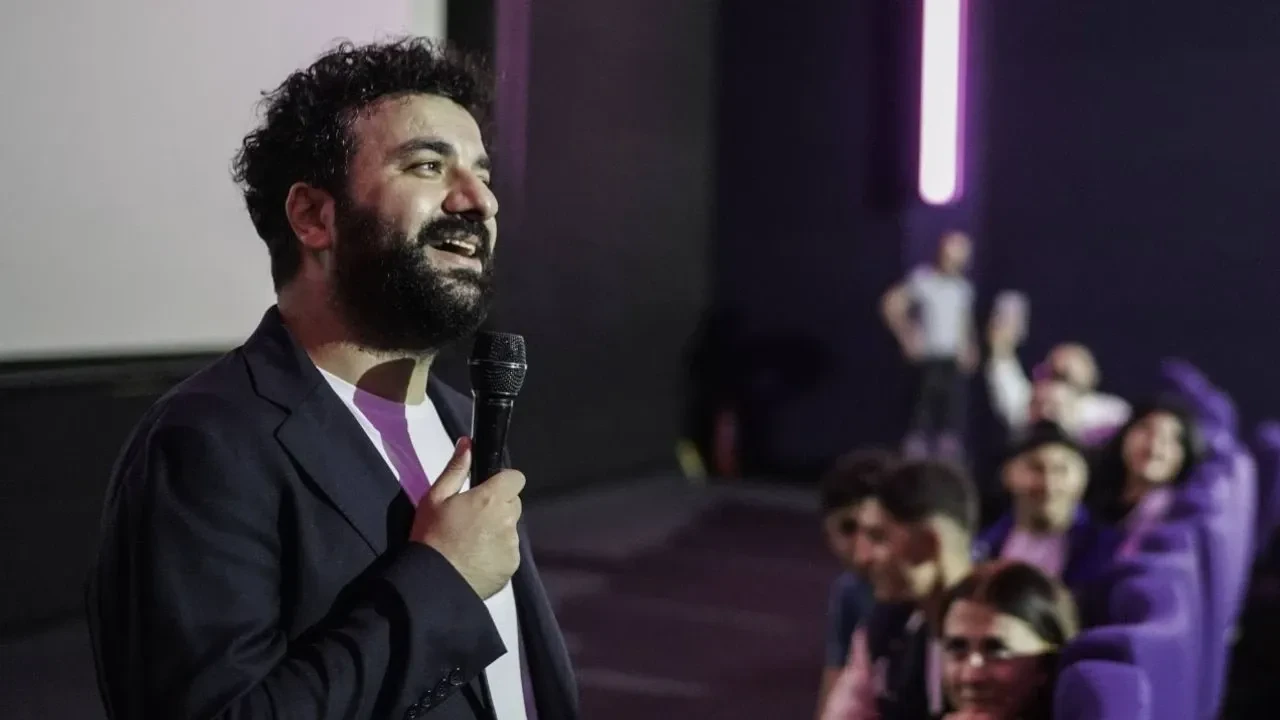 Hasan Can Kaya, hastane çıkışında görüntülendi! Son sağlık durumu hakkında konuştu