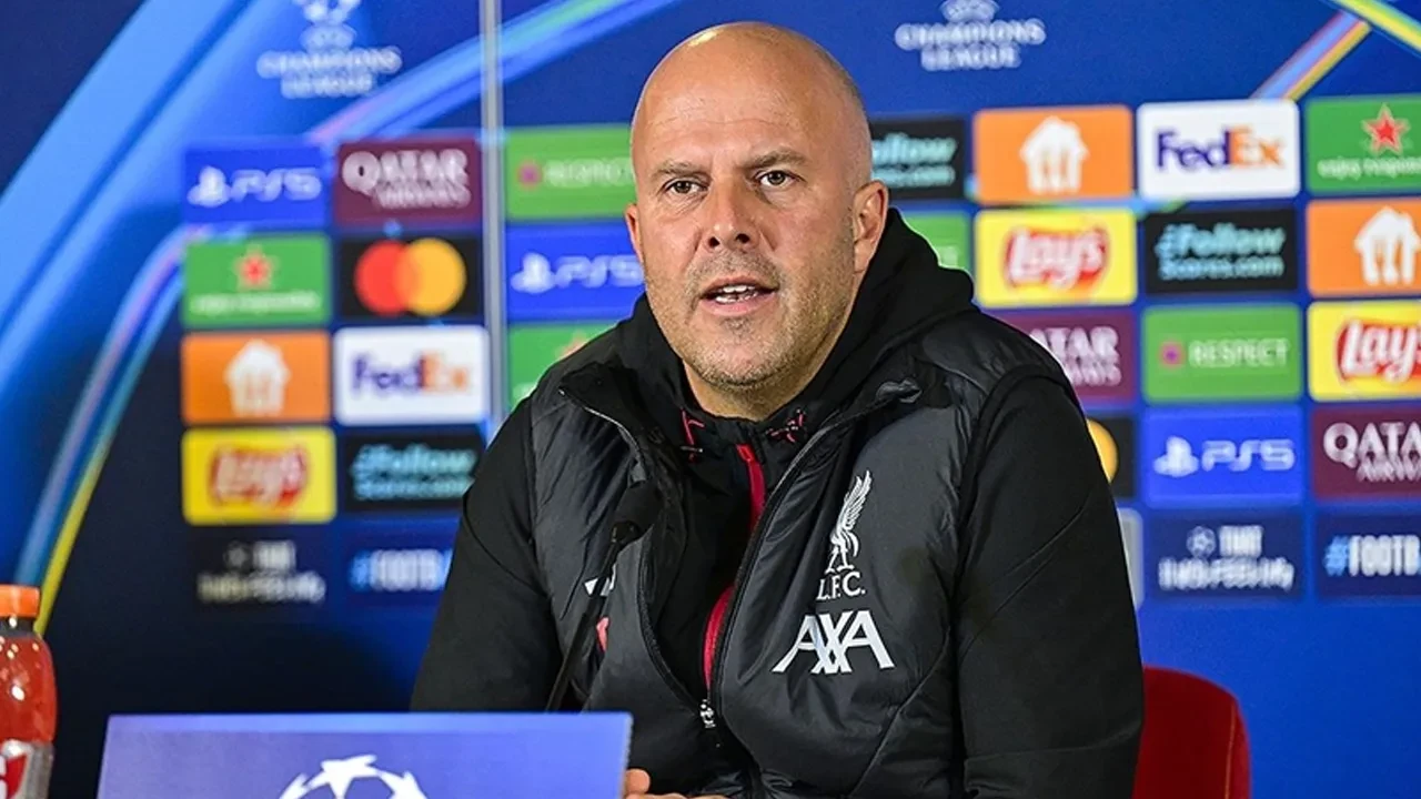 Liverpool Teknik Direktörü Arne Slot'tan Galatasaray itirafı: ''Böylesini hiç görmedim''