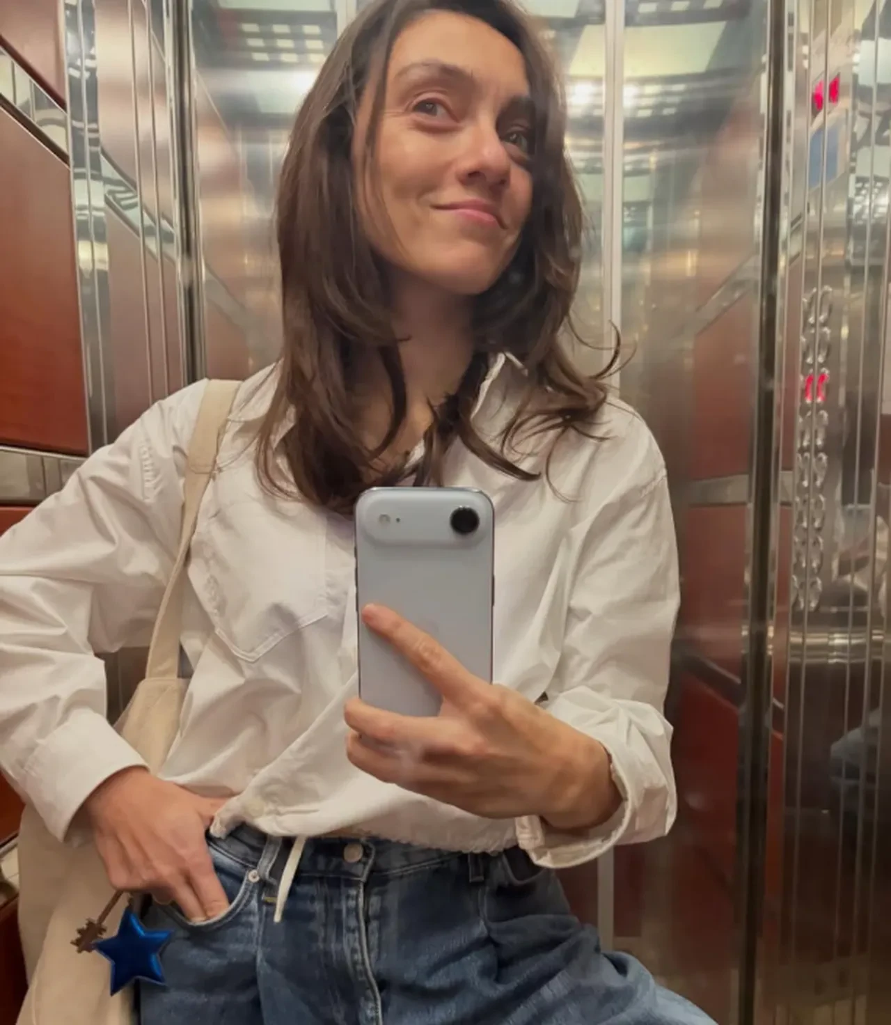 Merve Dizdar yaşadığı evi anlattı: Çok küçük, asansörü de yok