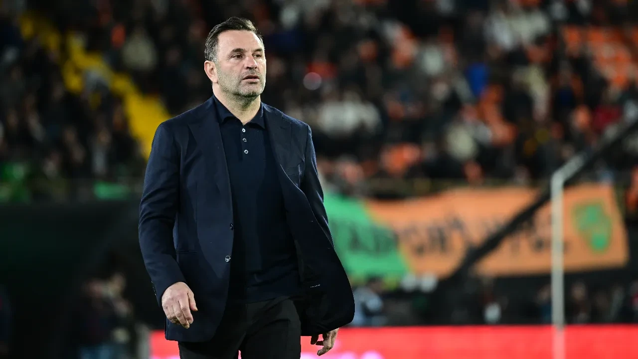 Okan Buruk kararını verdi, yönetime raporu sundu! Yıldız oyuncunun bileti kesildi