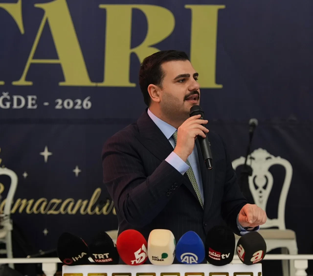 AK Partili İnan'dan Özgür Özel'e sert çıkış: 'Tezkerelere neden hayır dedin!'