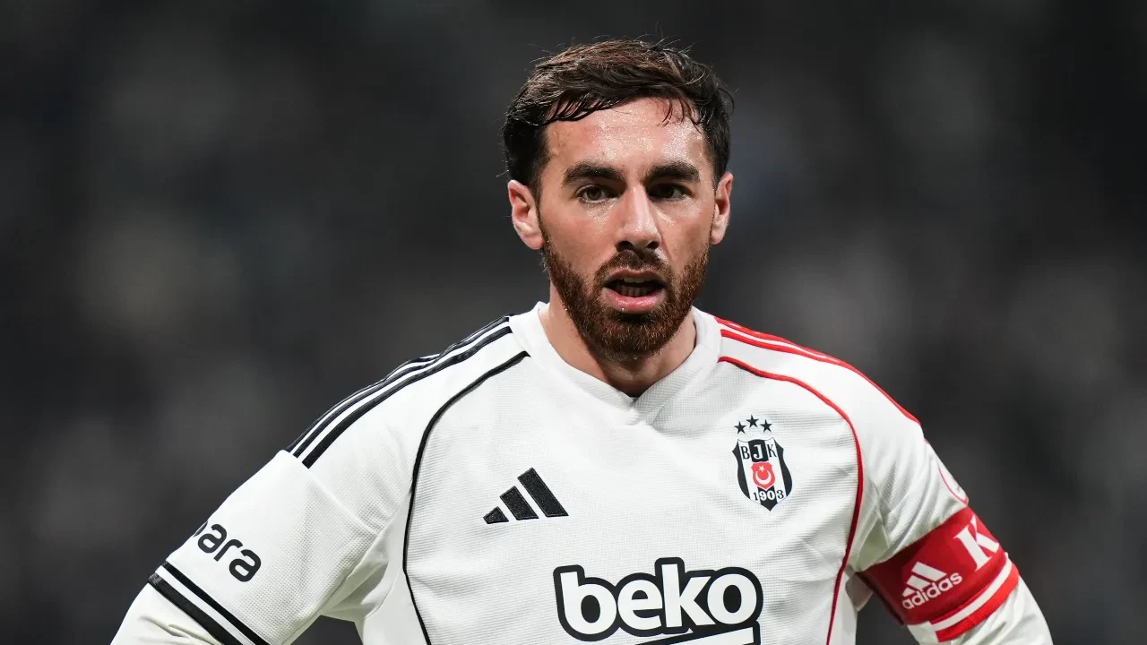 Beşiktaş'ta derbi ve kırmızı kart sitemi: "Hakemi anlamıyorum"