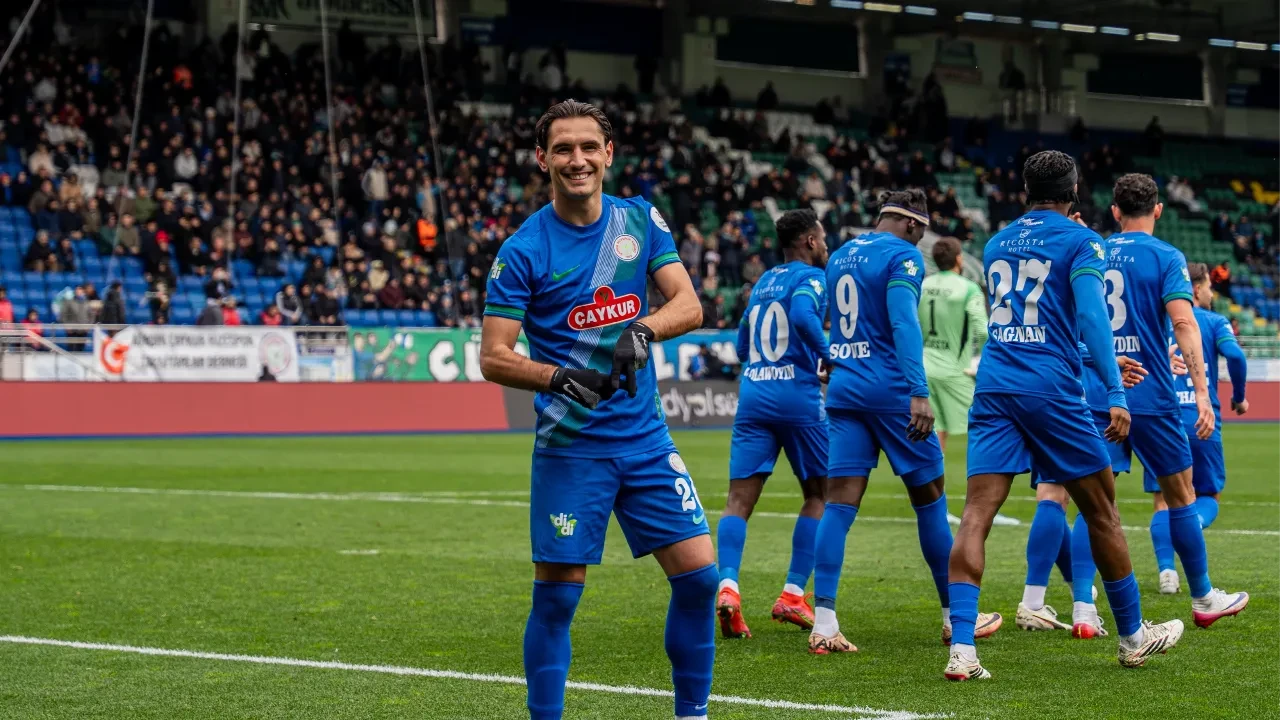 Çaykur Rizespor Antalyaspor'u penaltıyla mağlup etti: Akdeniz ekibi küme hattına çok yaklaştı!