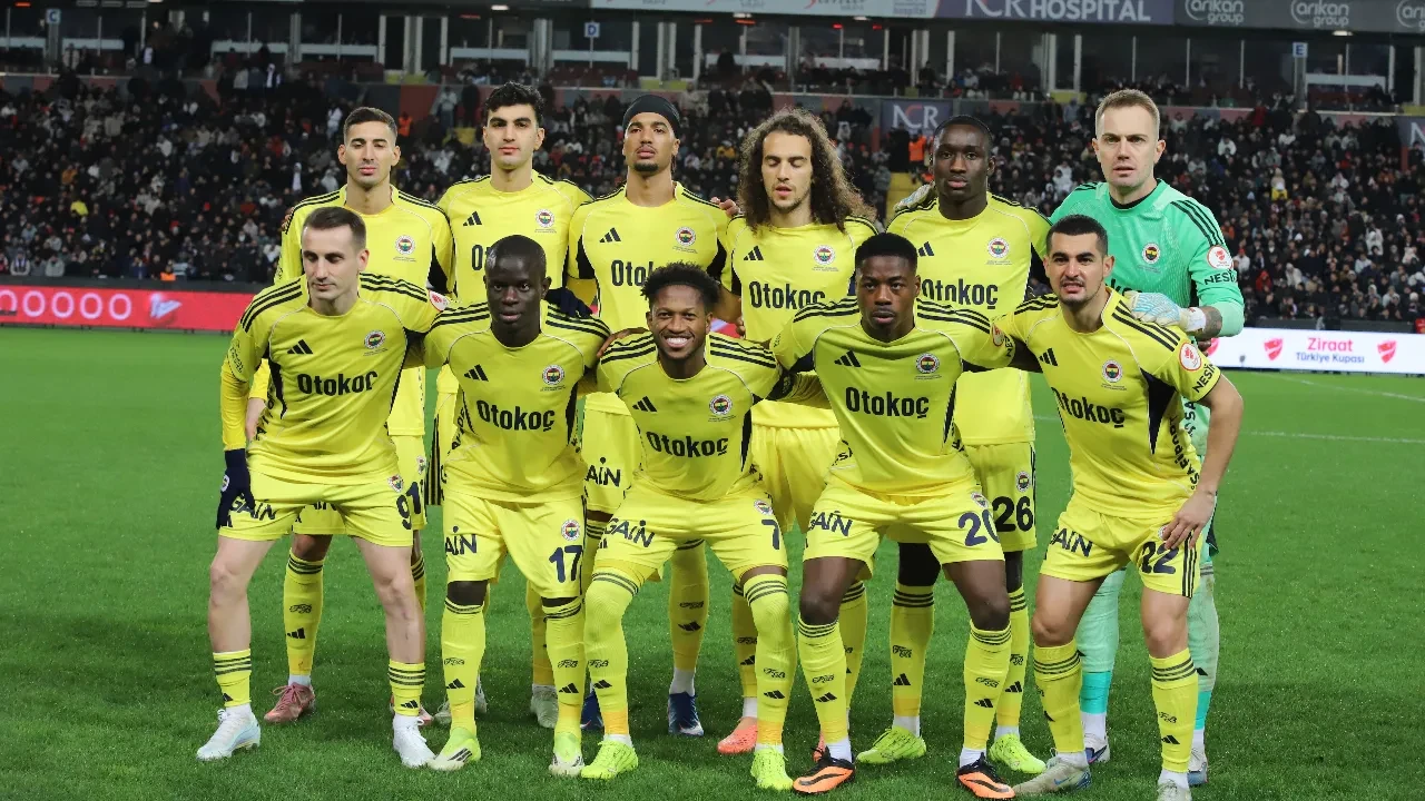 Fenerbahçe Samsunspor maç kadrosu, muhtemel 11! Fenerbahçe'de 5 futbolcu kadroya alınmadı