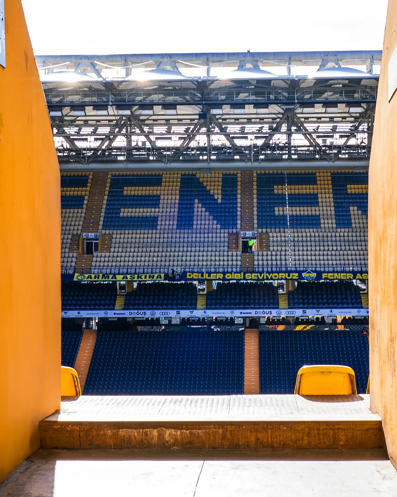 Fenerbahçe Samsunspor'a son dakikalarda karşılık verdi: Süper Lig'deki gol düellosunda sürpriz galibiyet!