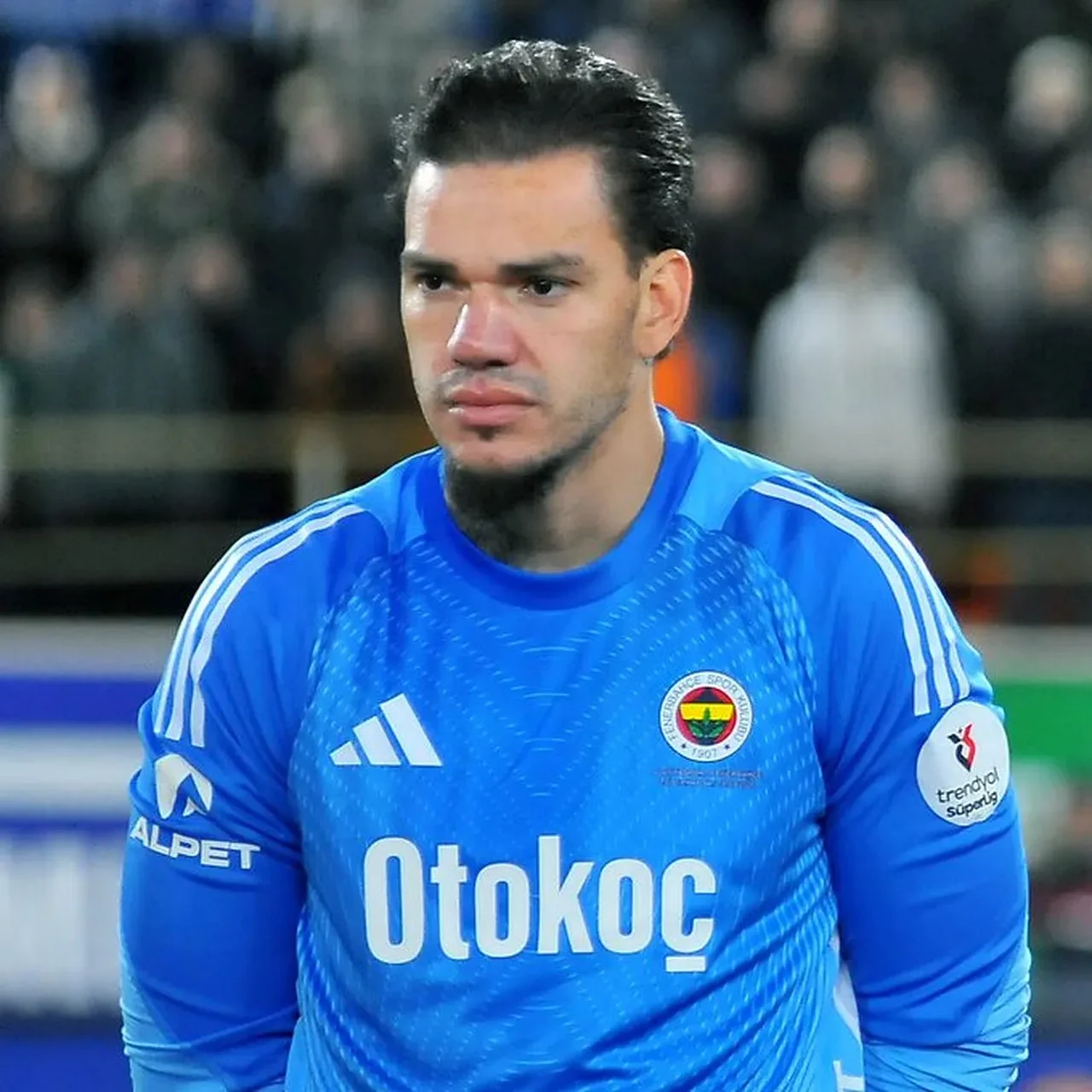 Fenerbahçe Samsunspor'a son dakikalarda karşılık verdi: Süper Lig'deki gol düellosunda sürpriz galibiyet!