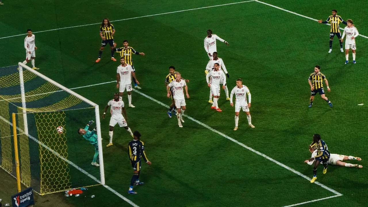 Fenerbahçe'nin son dakika zaferiyle birlikte pozitif atmosfer!