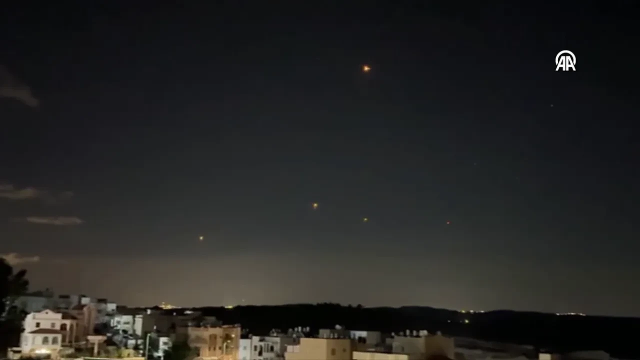 İran füzeleri Hayfa semalarında görüntülendi