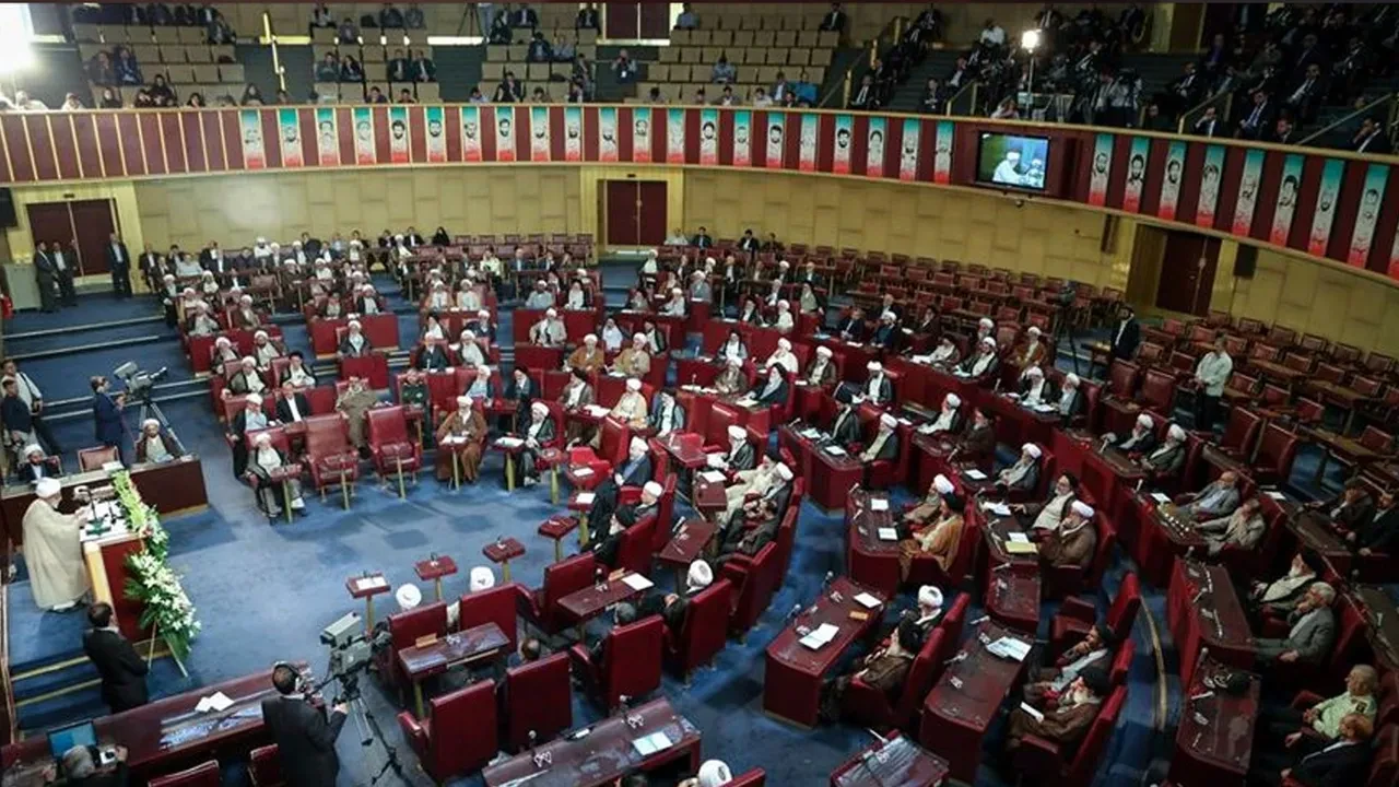 İran’da yeni dini lider seçildi! İsim güvenlik gerekçesiyle açıklanmadı